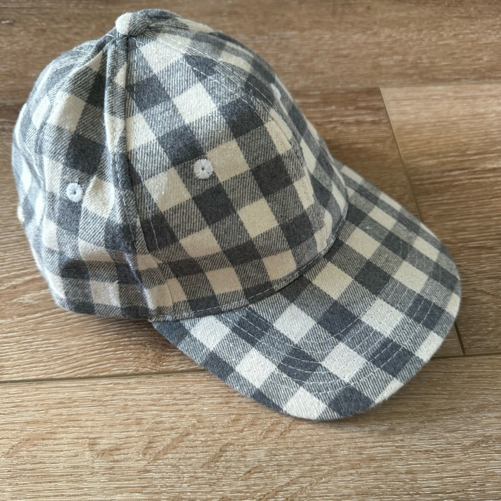 Cocus Pocus plaid cap hat
